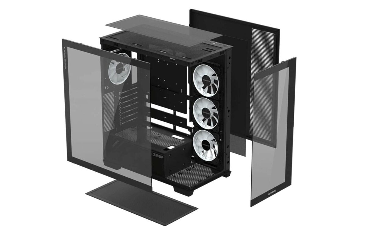 Gigabyte C500 Panoramic Stealth noir.