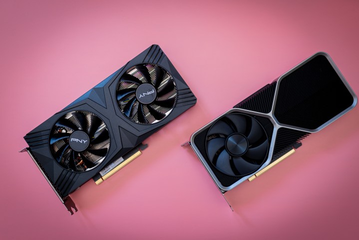 Cartes graphiques Nvidia RTX 4070 sur un fond rose.