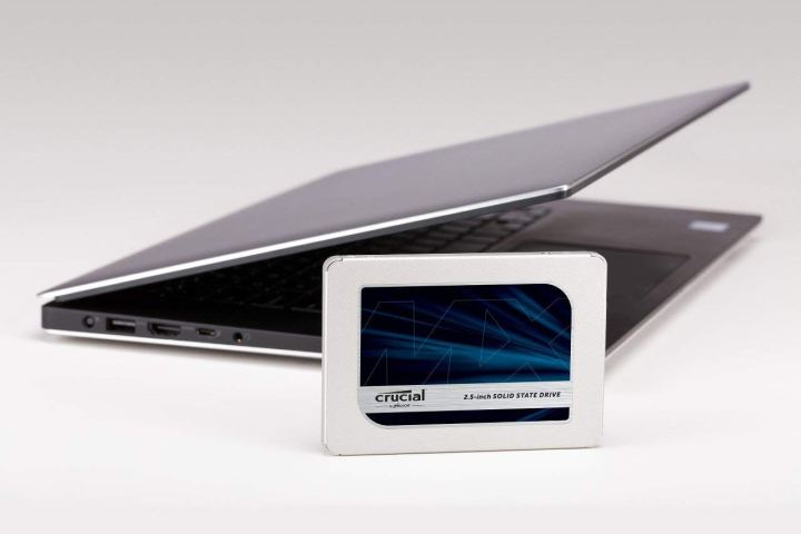 Le SSD Crucial MX500 SATA 2 To.