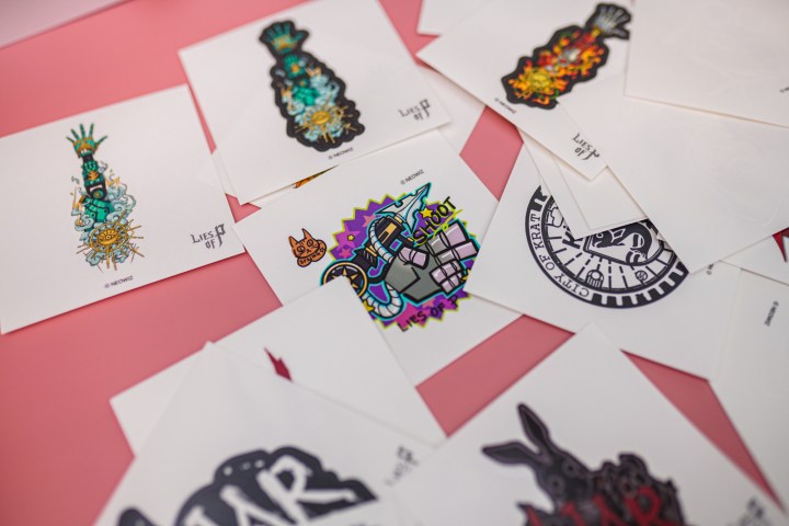 Autocollants de Lies of P pour le SSD Tube T31.