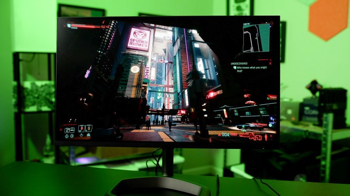 Cyberpunk 2077 sur le moniteur Cooler Master GP27Q.