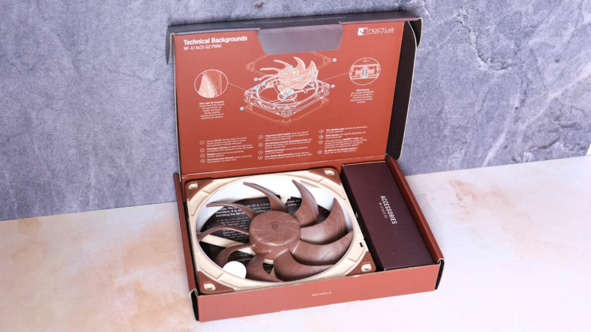 Boîte ouverte du Noctua NF-A14x25 G2.