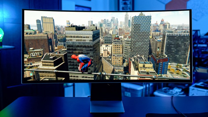 Marvel's Spider-Man fonctionnant sur le Samsung Odyssey OLED G8.