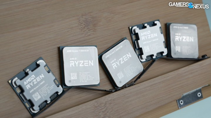 Plusieurs puces Ryzen côte à côte, y compris le 5 5600X3D.