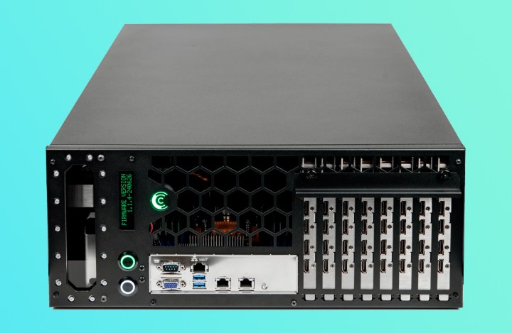 Serveur Comino Grando.