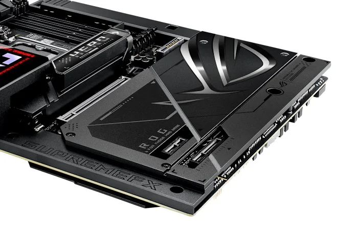 ROG Strix Z890 Hero BTF 1