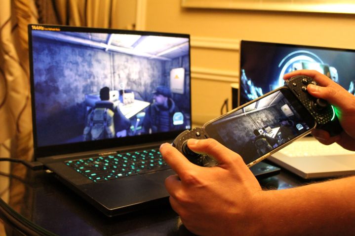 Un joueur démo Razer Remote Play sur un appareil mobile.