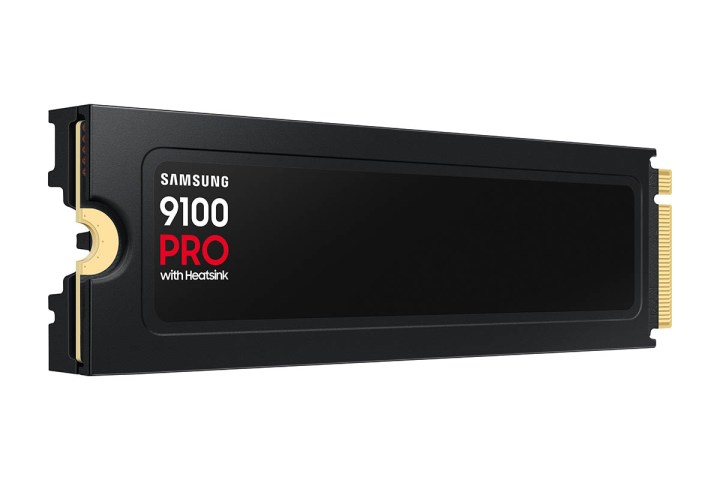 La variante avec dissipateur thermique du Samsung 9100 Pro PCIe Gen 5 SSD