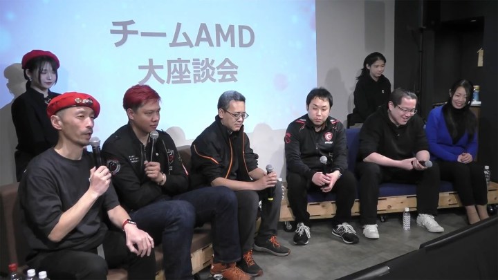 AMD et ses partenaires assis à une table ronde au Japon.