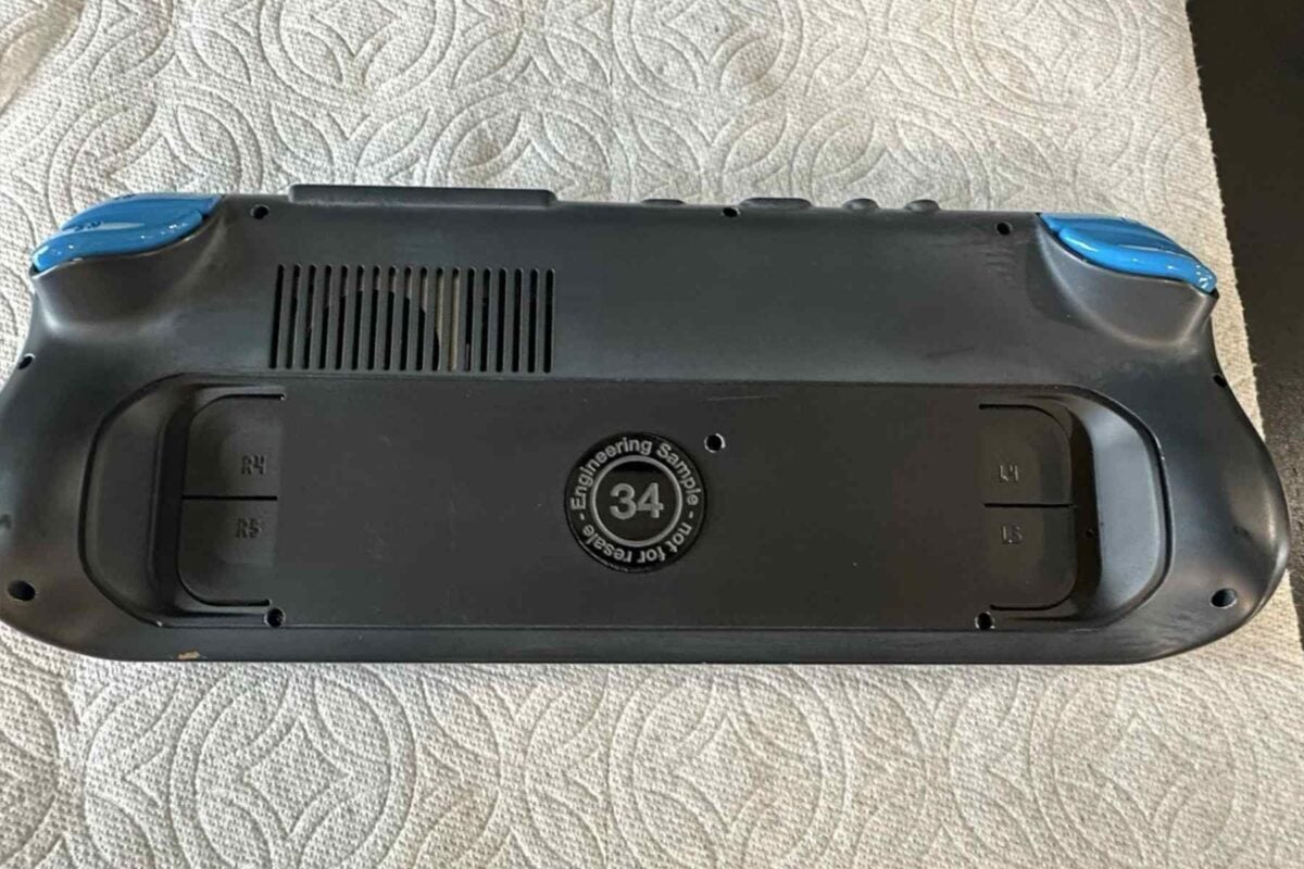 Prototype Steam Deck rear buttons.