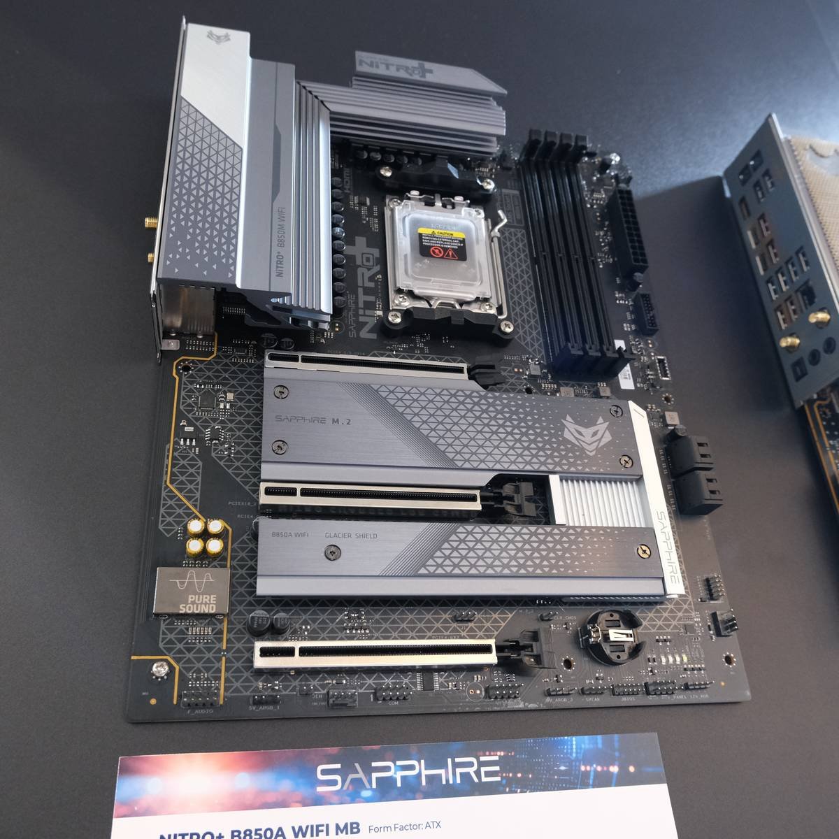 Nitro+ B850A WiFi MB.