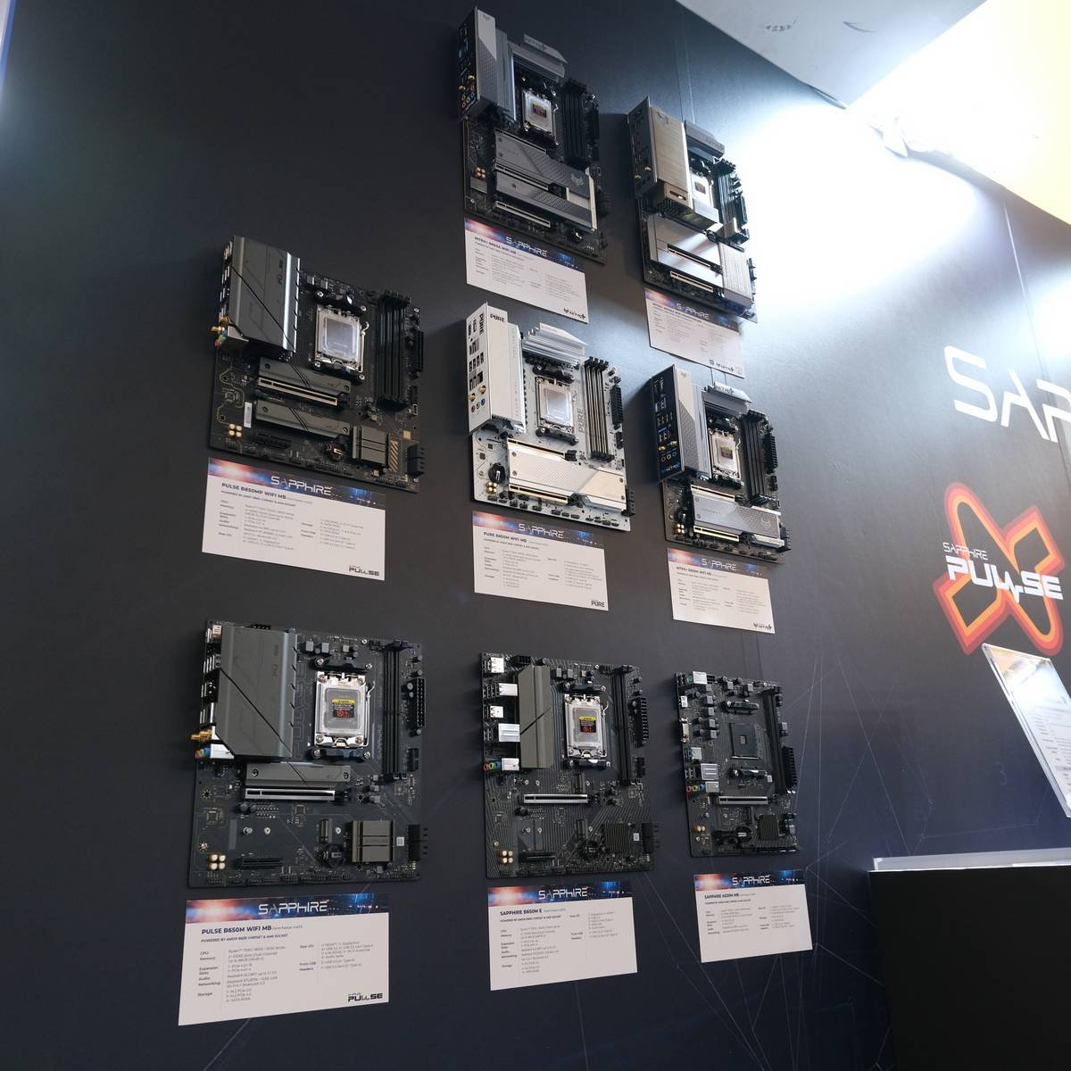 Cartes mères Sapphire.