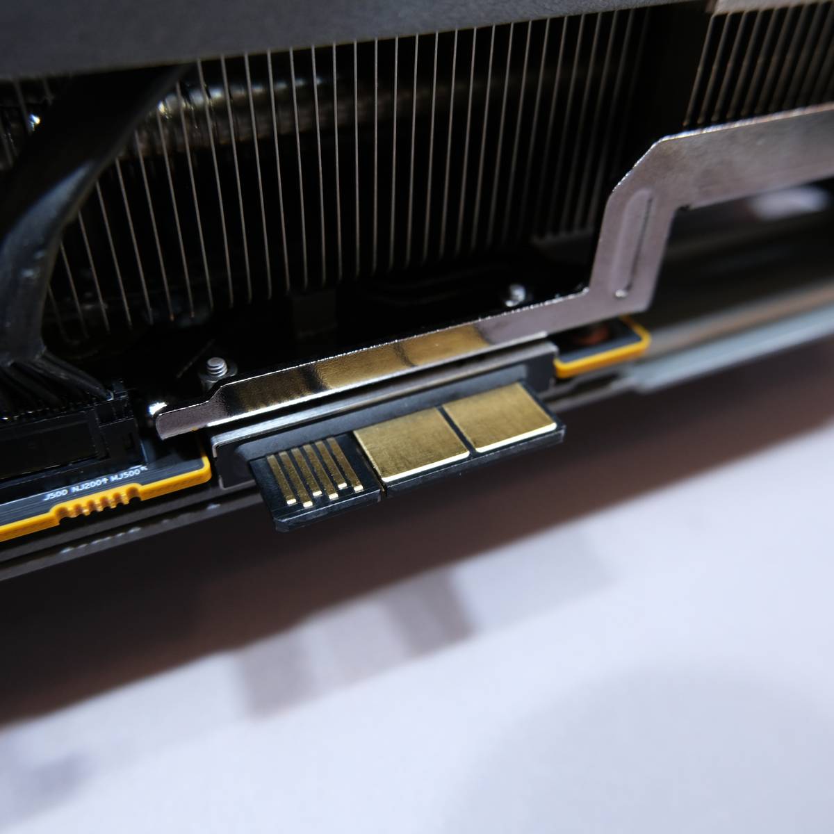 Connecteur d'alimentation PhantomLink de Sapphire.