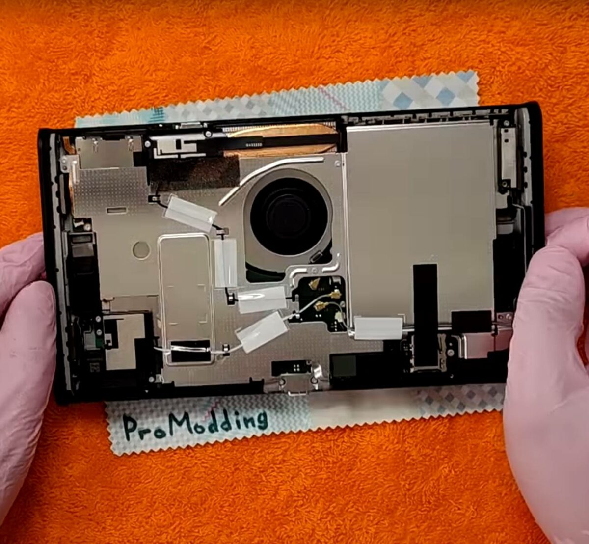 Nintendo Switch 2 Disassembly 03.