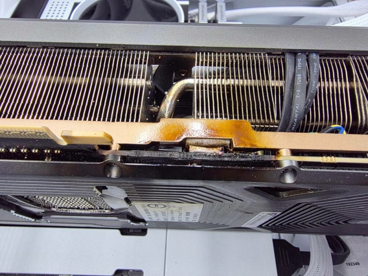 Zotac RTX 5090 fire damage.