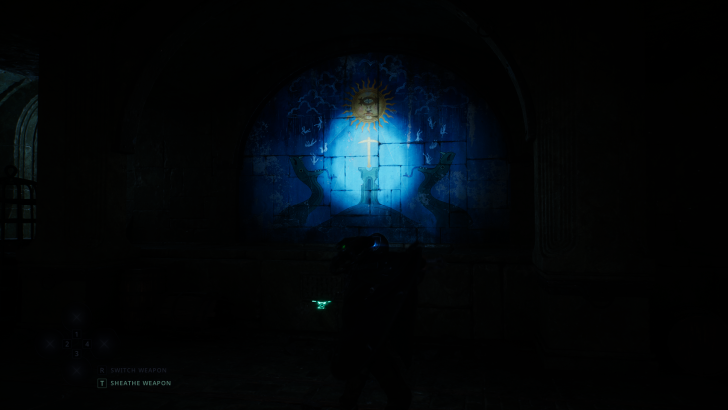 Mural sombre avec des symboles.