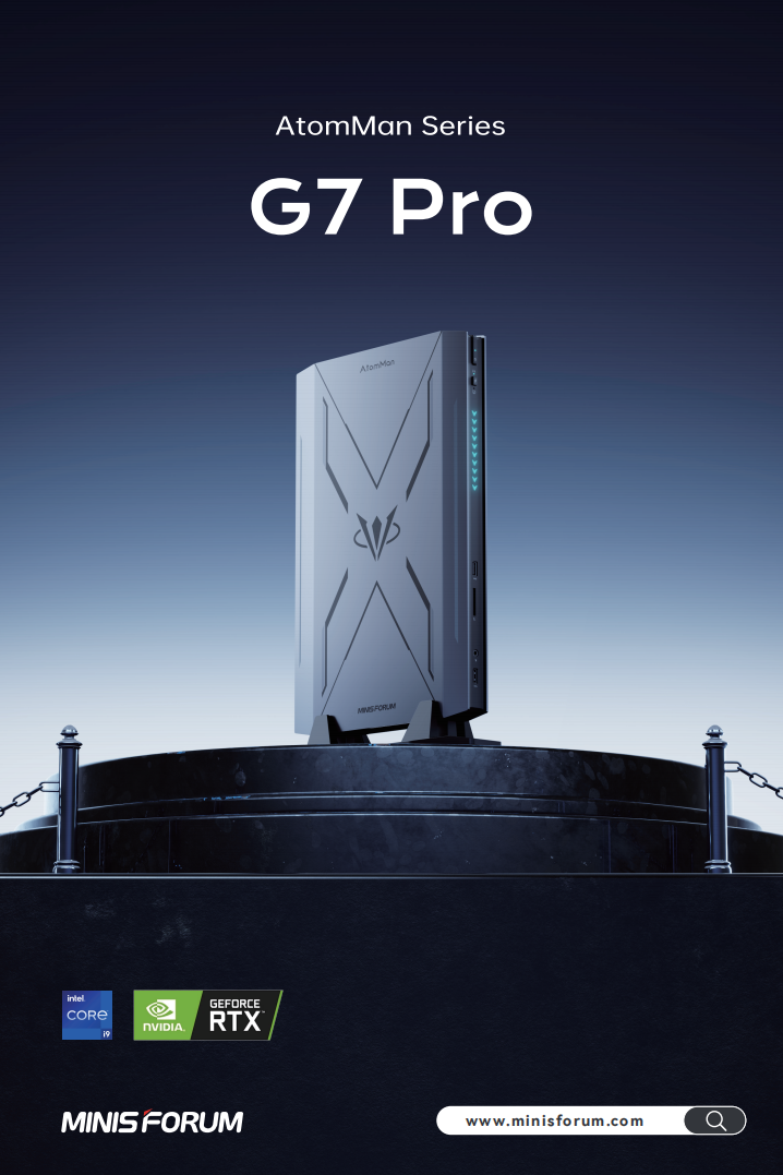 Minisforum AtomMan Series G7 Pro avec processeur Intel Core i9 et NVIDIA GeForce RTX sur une plateforme d'affichage.