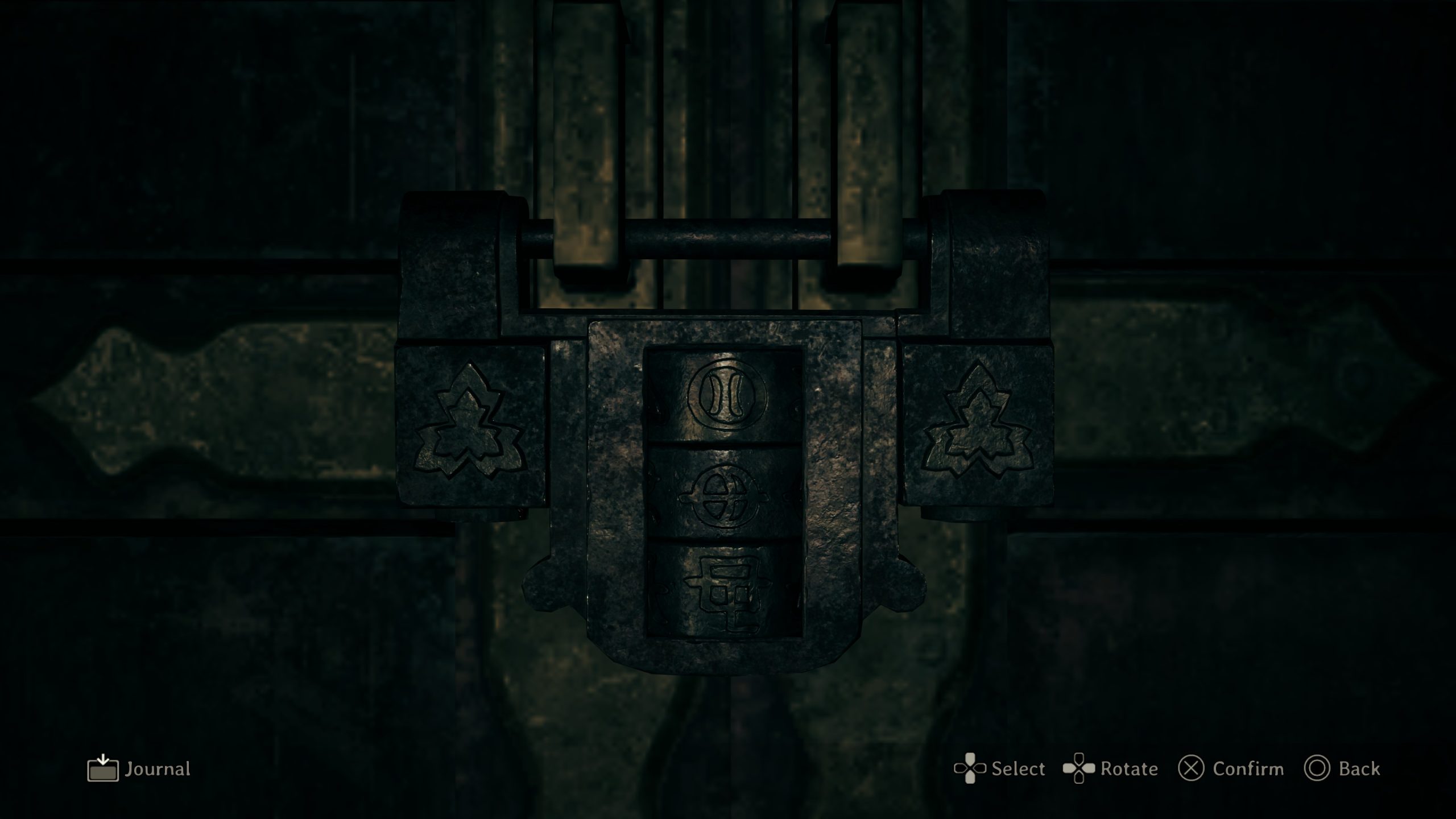 Énigme avec cadenas et symboles affichés à l'écran.