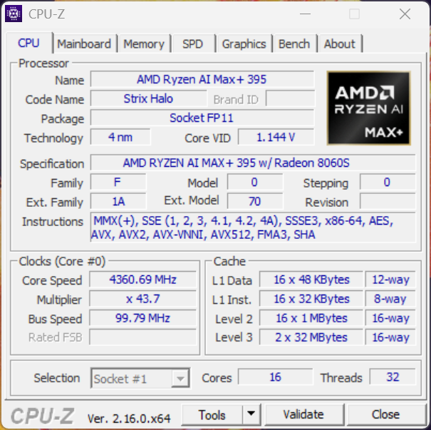 Détails de performance CPU-Z d'AMD Ryzen AI Max+ 395.