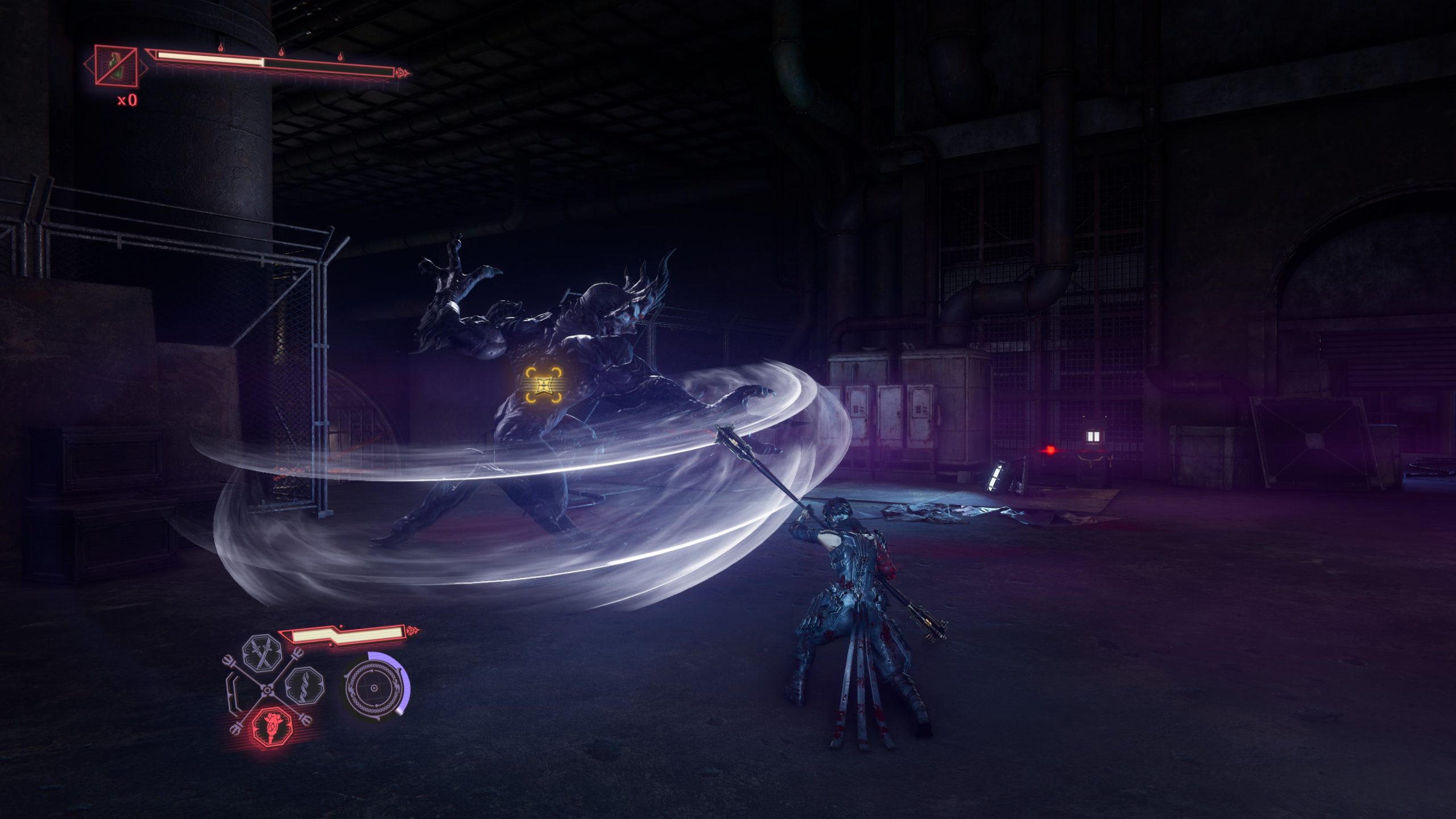 Personnage de jeu vidéo combattant un monstre dans un cadre industriel sombre.