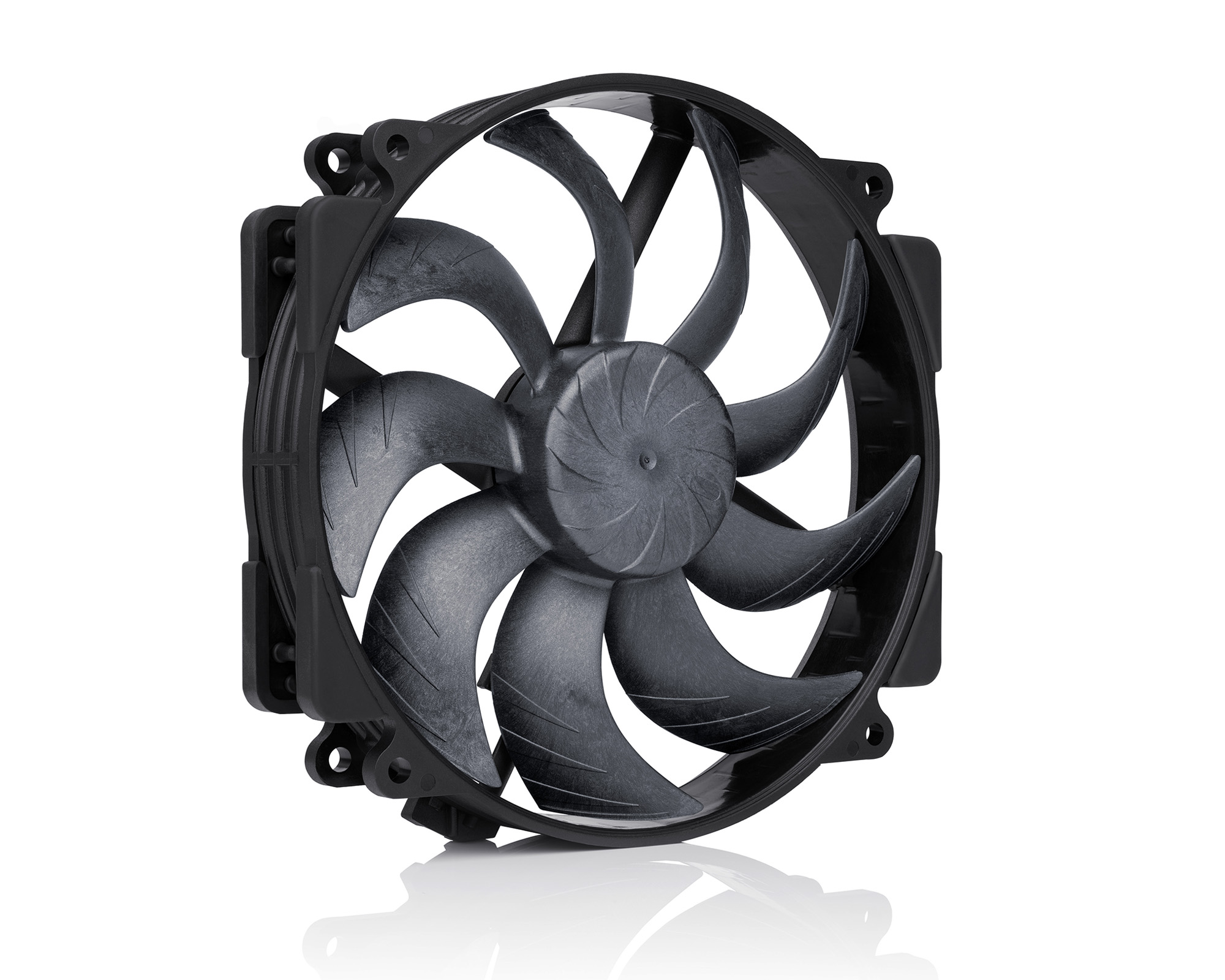 Un ventilateur Noctua NF-A12x25r chromax.black avec neuf pales.