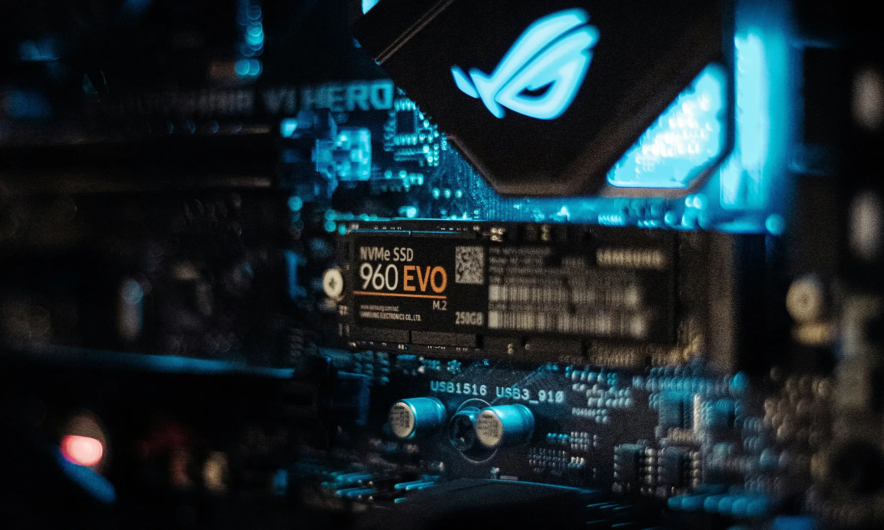 Samsung 960 EVO SSD installed in an ASUS Motherboard PC