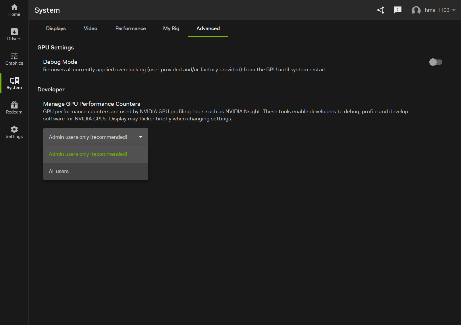 La page des paramètres 'Système' dans le logiciel NVIDIA affiche des options 'Avancées' avec le mode 'Débogage' désactivé.