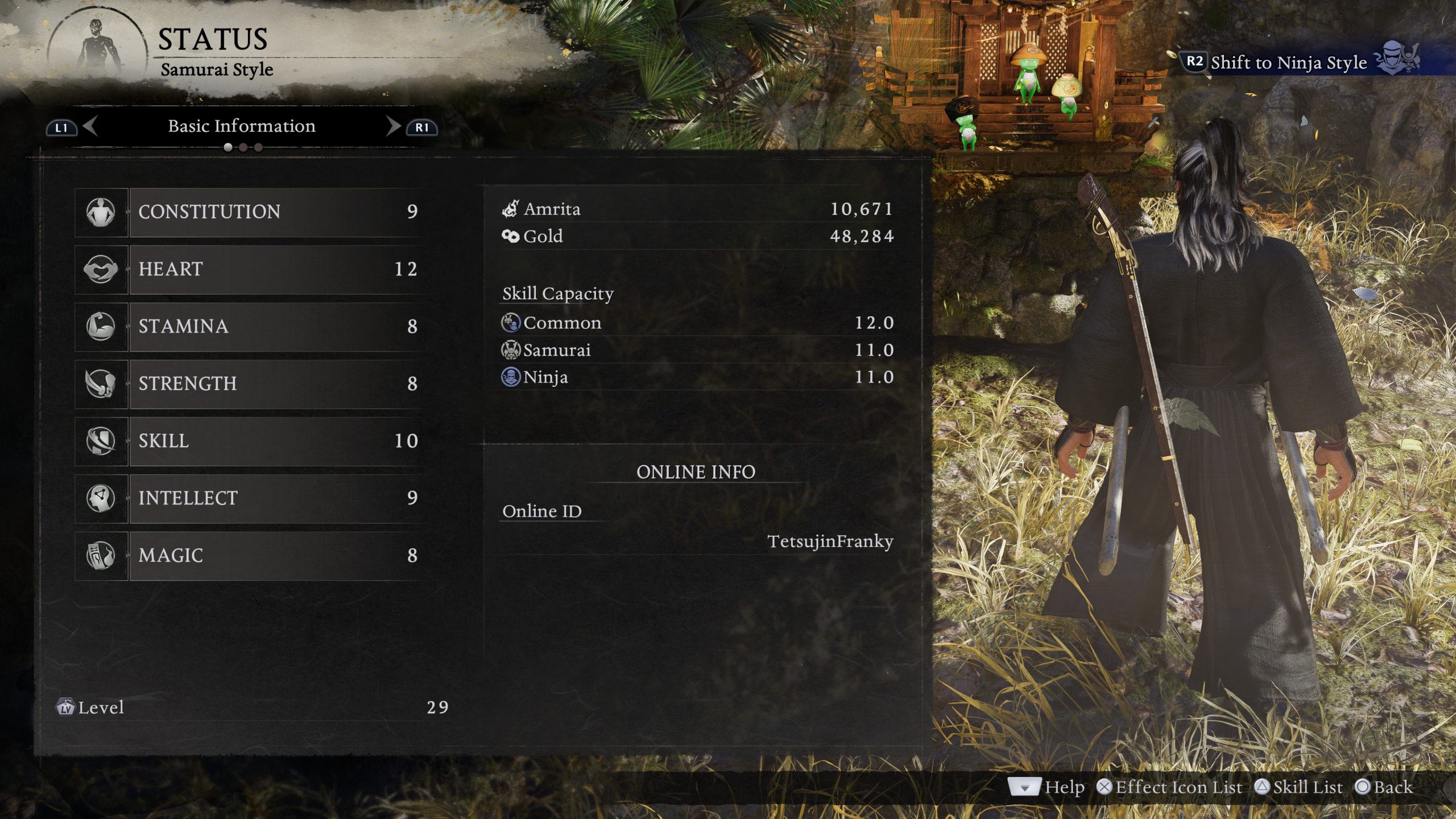 Un personnage dans 'Nioh 3' devant un sanctuaire avec son menu 'Statut' ouvert