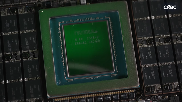 Un gros plan d'une puce NVIDIA