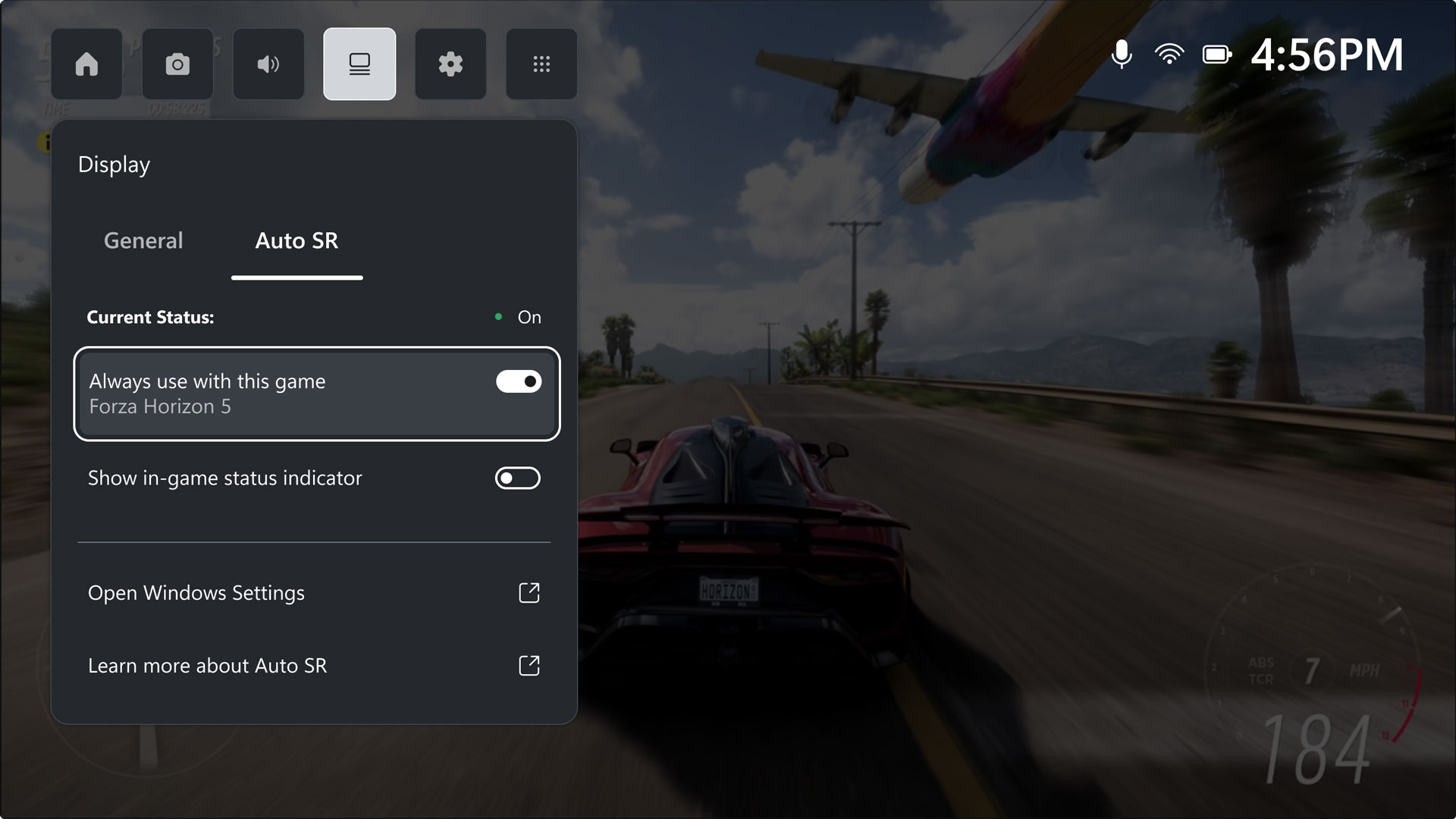The game 'Forza Horizon 5' is being displayed with an 'Auto SR' feature settings panel indicating the current status is 'On'.