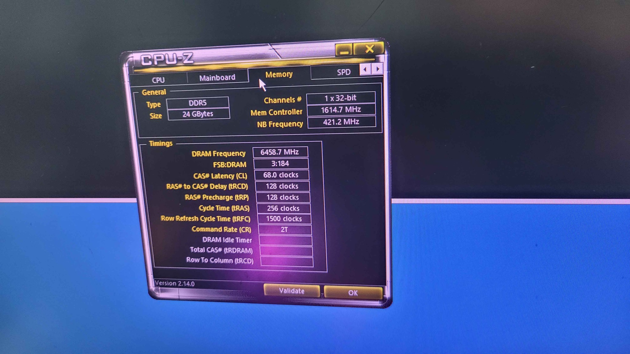 The CPU-Z software displays memory specifications with DDR5 type, 24 GBytes size, and a DRAM frequency of 6458.7 MHz.