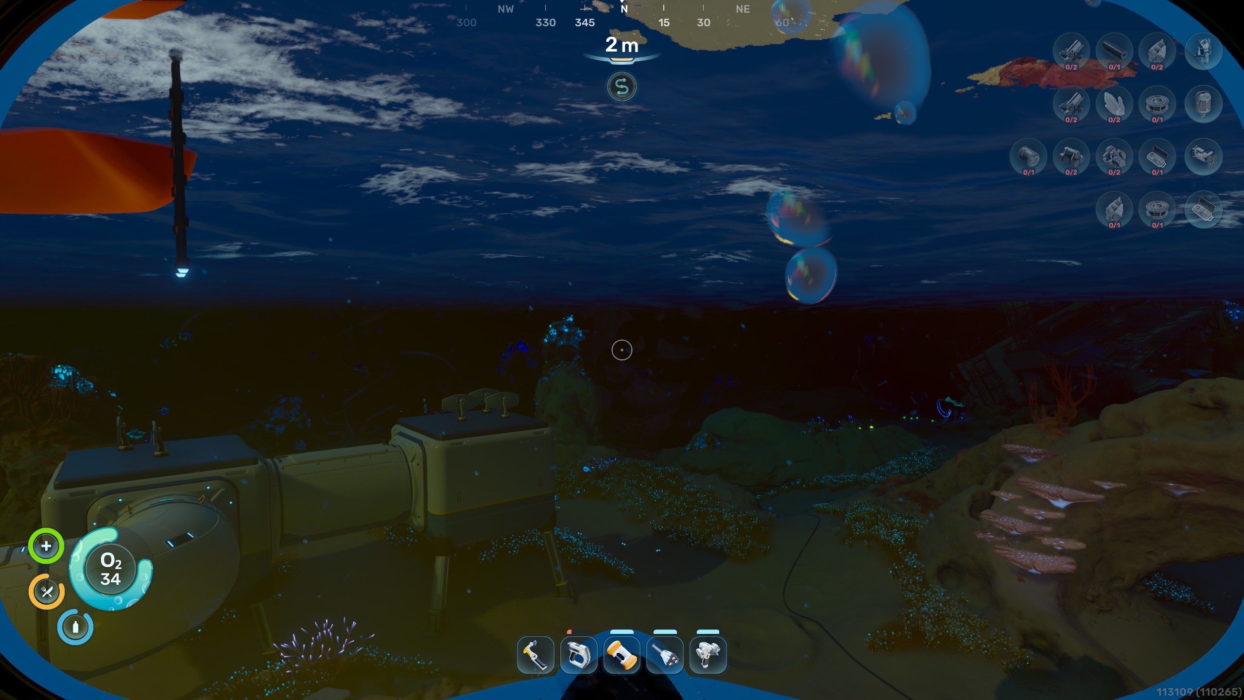 Un environnement sous-marin dans Subnautica 2 avec l'indicateur 'O₂ 34' visible sur l'interface.