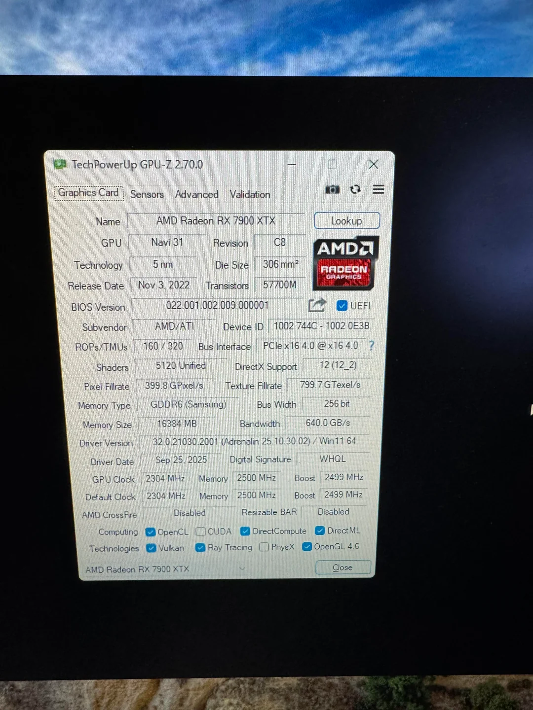 Capture d'écran du logiciel GPU-Z affichant les spécifications de la carte prototype : GPU Navi 31, mémoire de 16384 Mo.