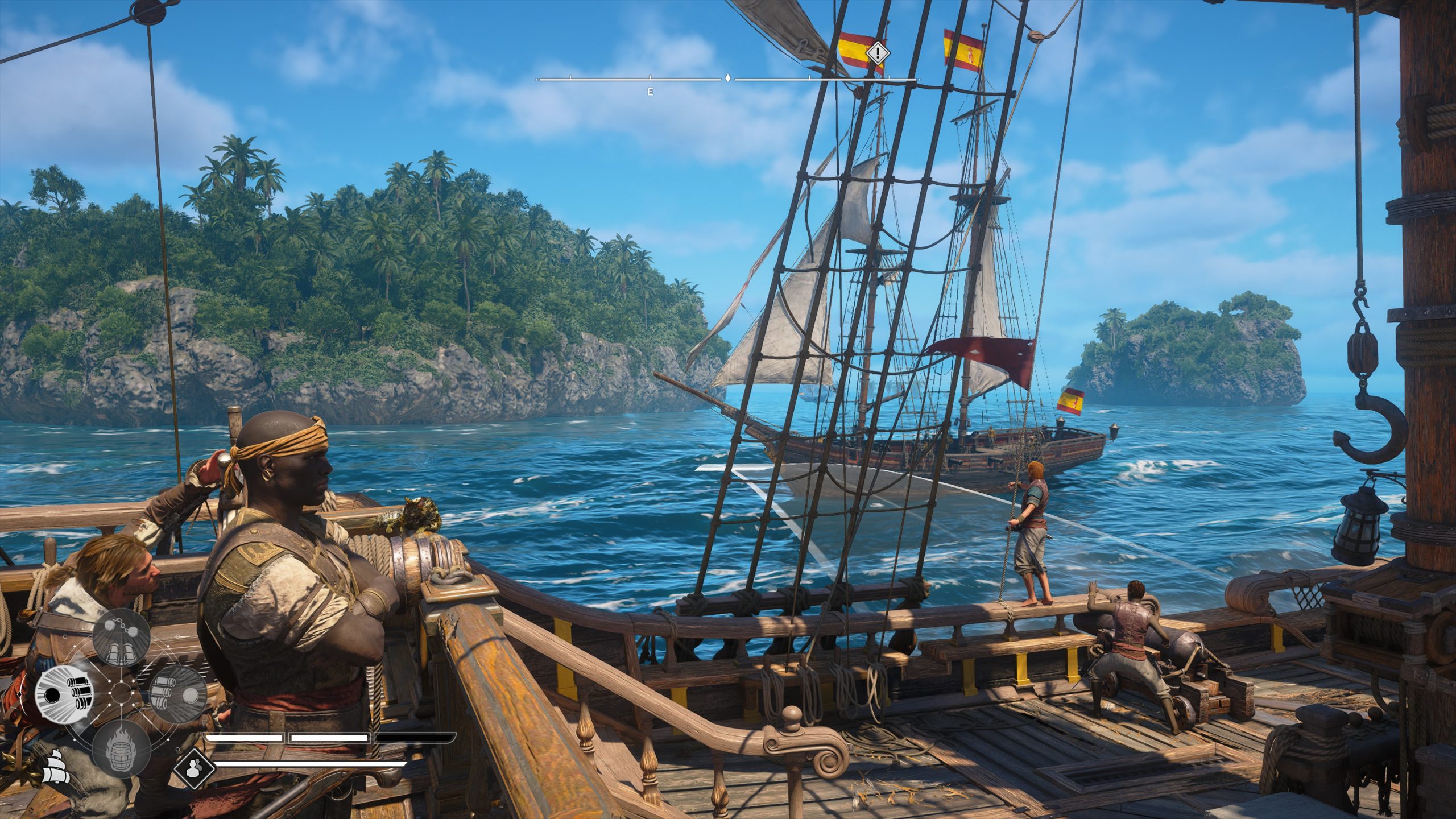Une scène du jeu Assassin's Creed IV: Black Flag montrant un groupe de personnages sur un navire pirate naviguant près d'une île, avec un bateau ennemi visible en arrière-plan et une interface de jeu superposée.