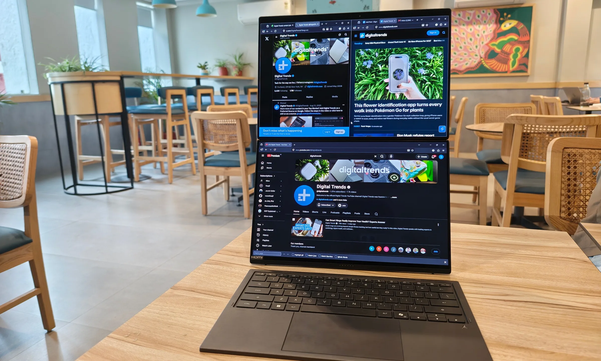 ASUS Zenbook Duo has two displays
