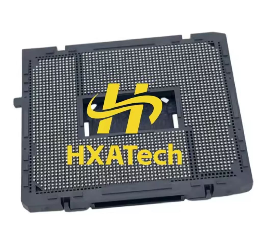 Un socket marqué 'HXATech' est affiché, présentant une grille de contacts électriques sur une base noire.