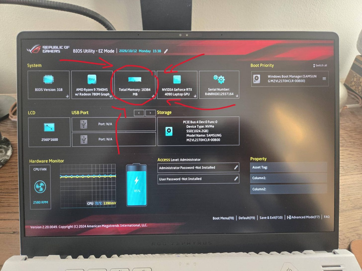 Écran du BIOS ASUS Republic of Gamers affichant un processeur AMD Ryzen 9 7940HS, un GPU mobile NVIDIA GeForce RTX 4090, et une mémoire totale de 16384 Mo.