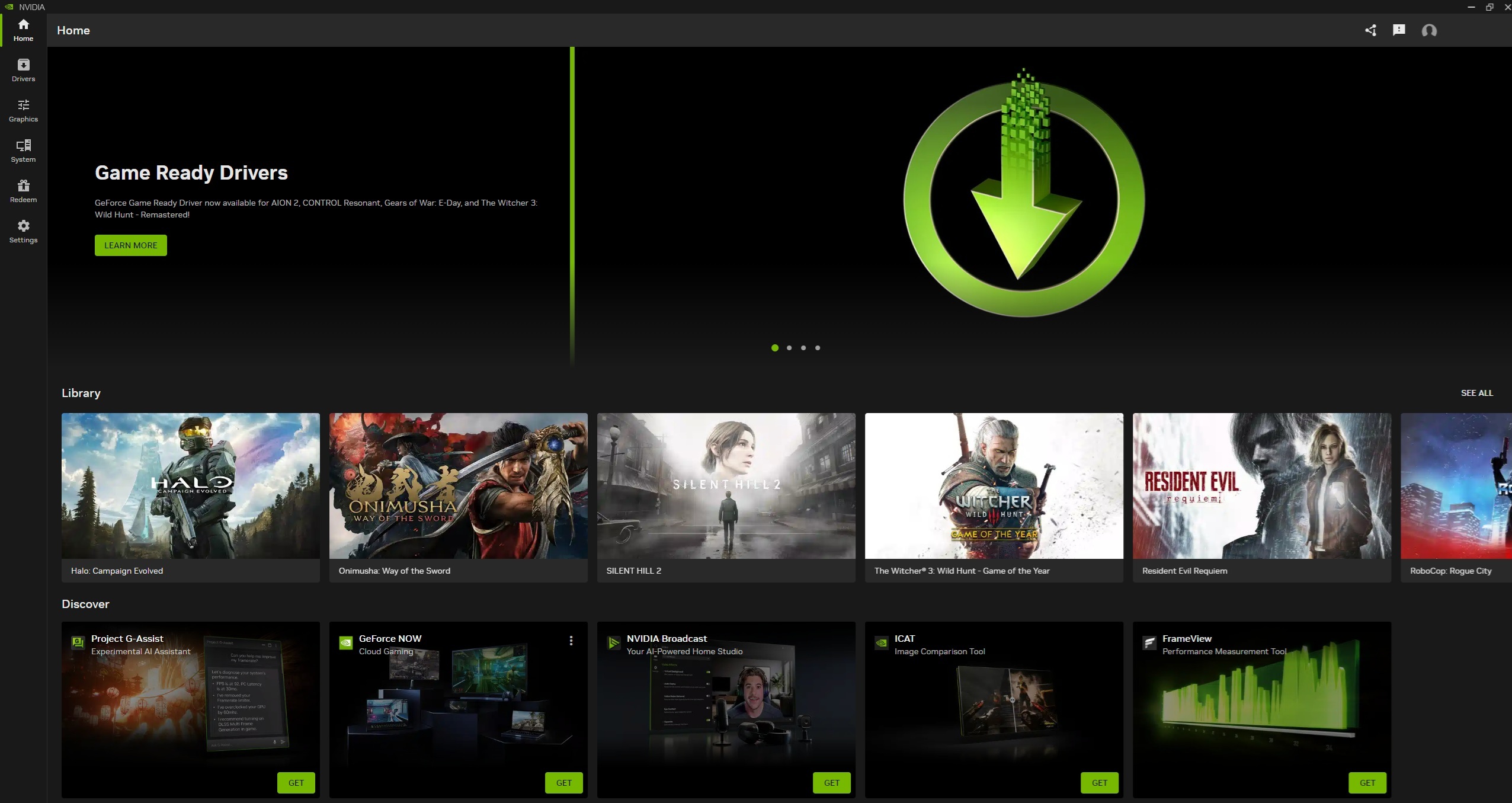 L'interface NVIDIA GeForce Experience montre 'Pilotes Game Ready' pour divers titres et une bibliothèque avec des jeux comme 'Halo: Campaign Evolved' et 'Silent Hill 2'.