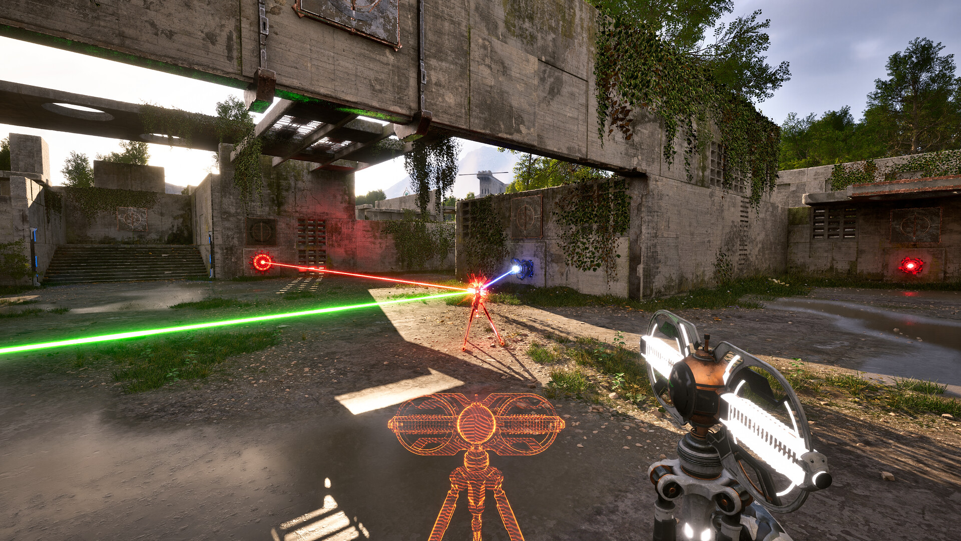 Une scène de The Talos Principle 2 montrant un puzzle avec un faisceau laser rouge dirigé vers un dispositif réfléchissant dans une cour rustique envahie par la végétation.